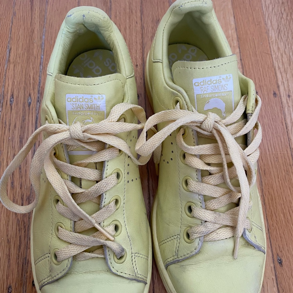 Adidas Light Yellow Sneakers - Picture 6 of 10